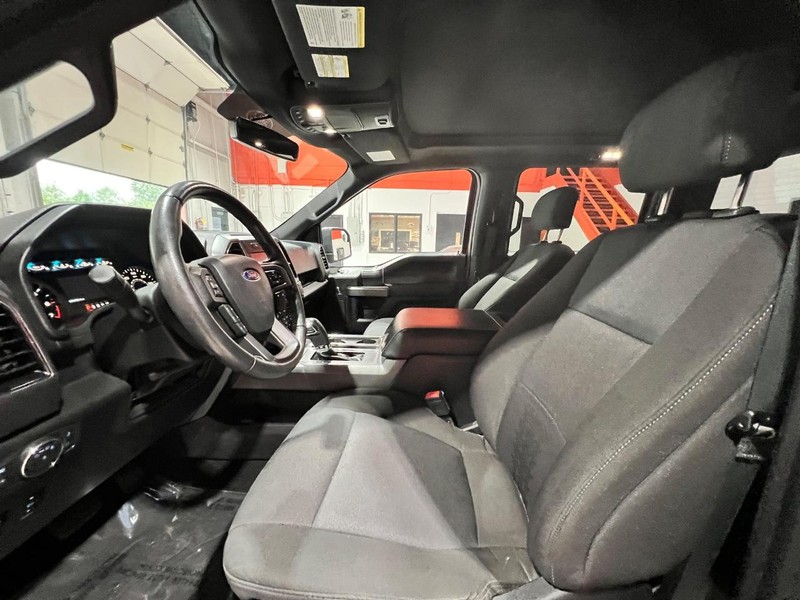 2018 Ford F-150 XLT photo 13