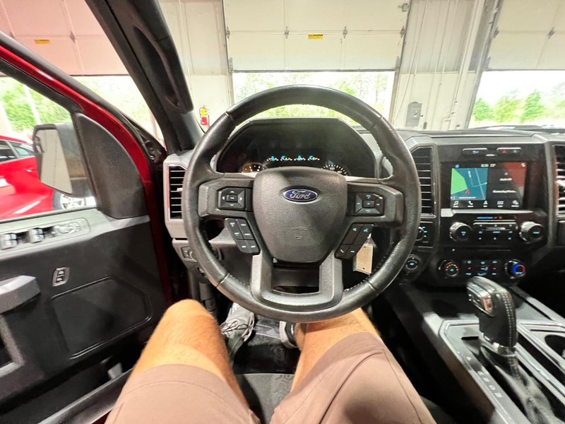 2018 Ford F-150 XLT photo 21