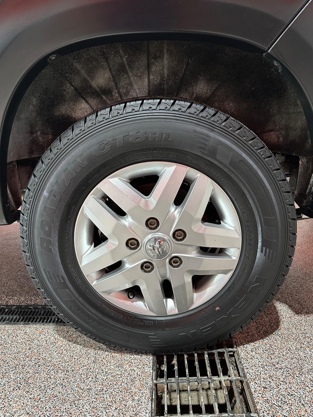 Ram ProMaster Window Van Vehicle Full-screen Gallery Image 13