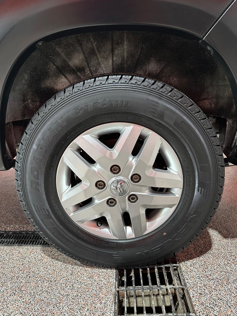 Ram ProMaster Window Van Vehicle Full-screen Gallery Image 13