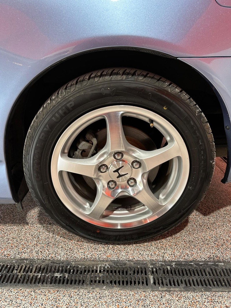 2002 Honda S2000 photo 9