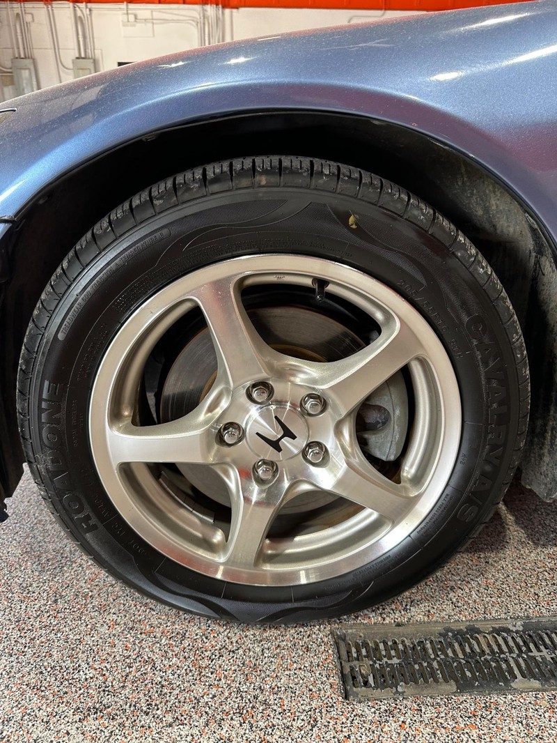 2002 Honda S2000 photo 10