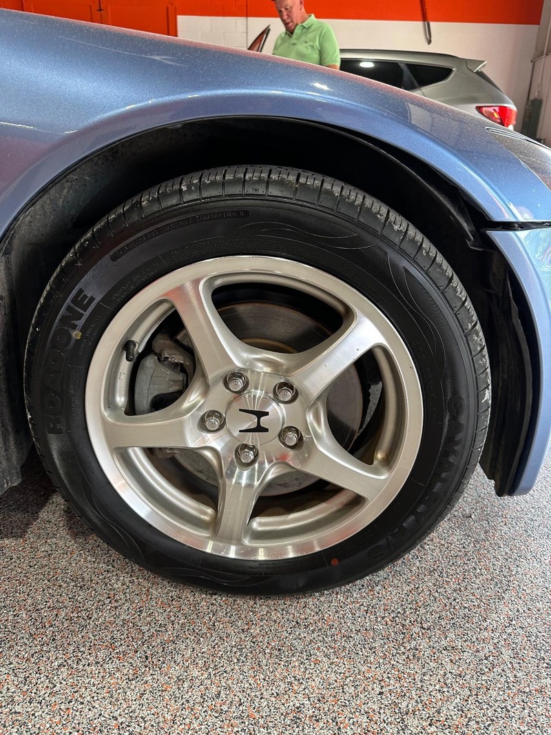 2002 Honda S2000 photo 13
