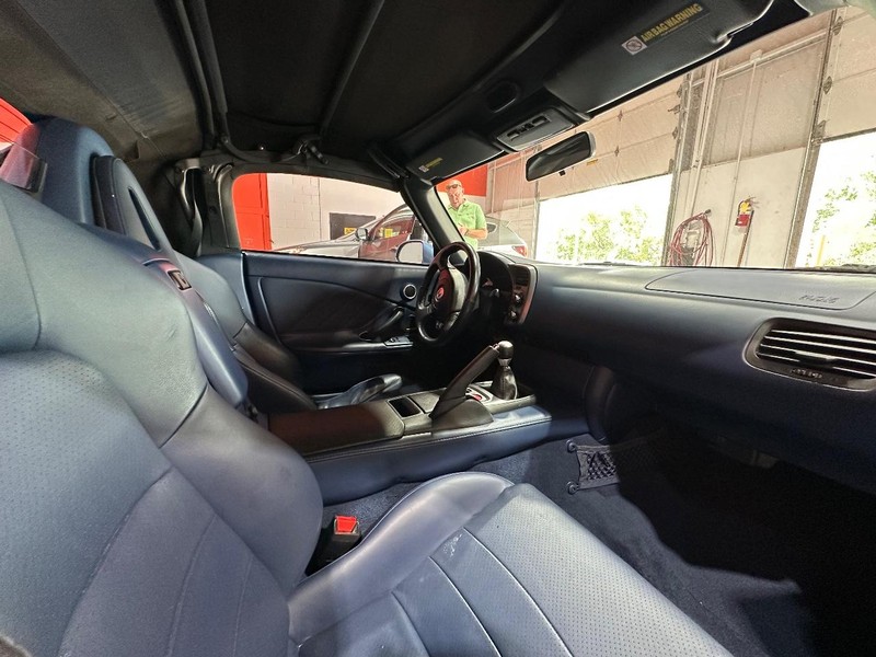 2002 Honda S2000 photo 16