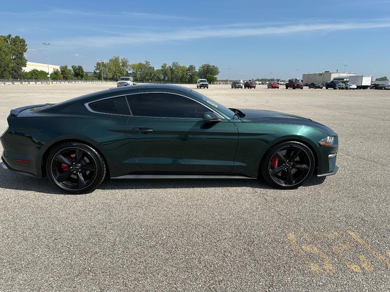 2019 Ford Mustang Bullitt photo 2