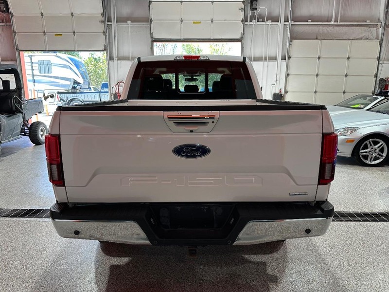 Ford F-150 Vehicle Full-screen Gallery Image 2