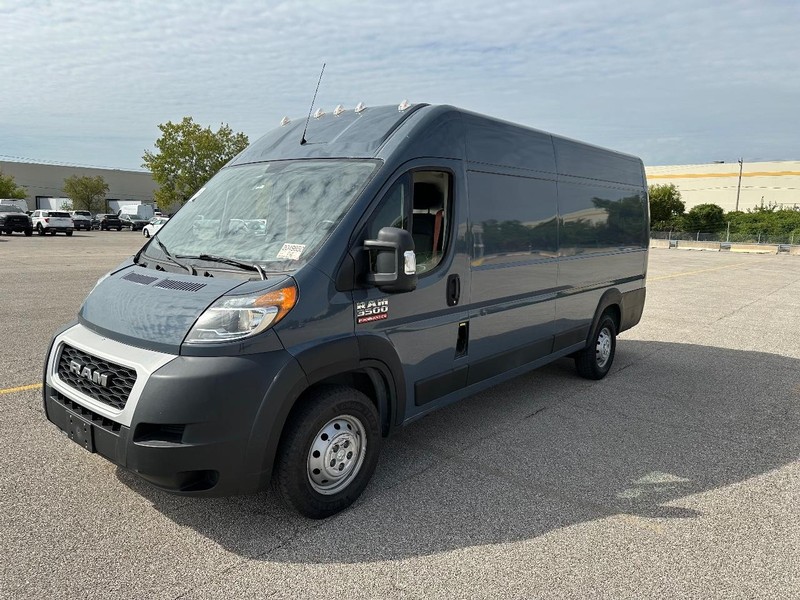 Ram ProMaster Cargo Van Vehicle Full-screen Gallery Image 7