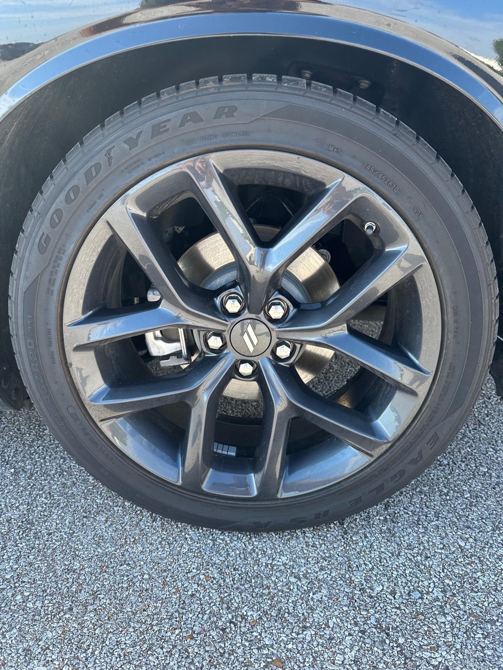 Dodge Challenger Vehicle Full-screen Gallery Image 8