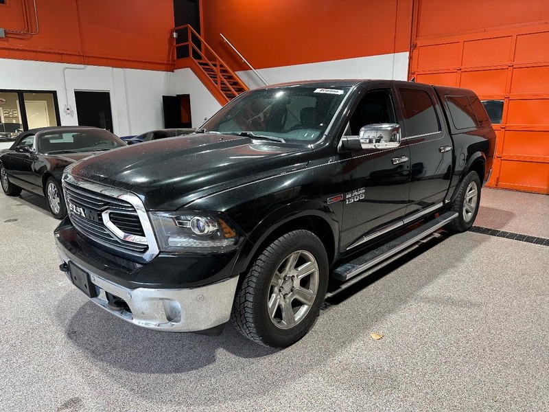 Ram 1500 Vehicle Full-screen Gallery Image 9