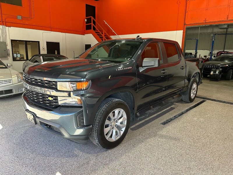 Chevrolet Silverado 1500 Vehicle Full-screen Gallery Image 05