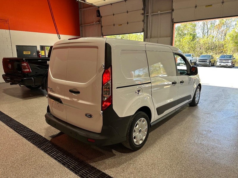Ford Transit Connect Vehicle Full-screen Gallery Image 2
