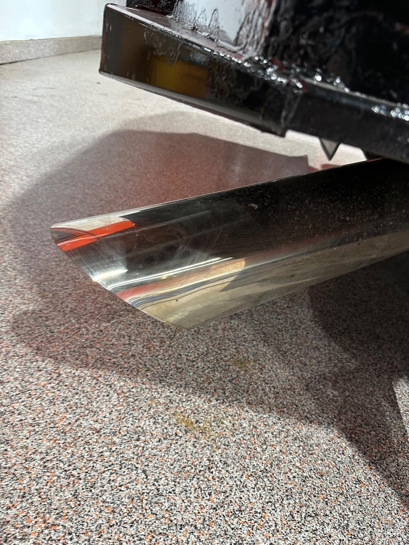 Ram 3500 Vehicle Full-screen Gallery Image 20