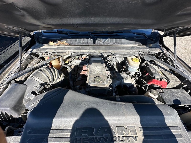 Ram 3500 Vehicle Full-screen Gallery Image 29