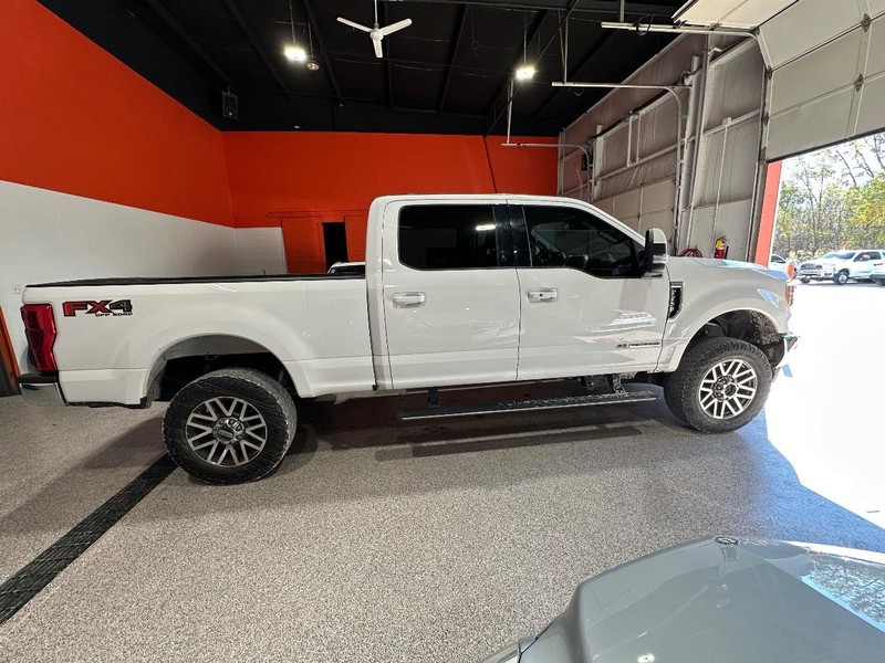 2019 Ford F-250 Lariat photo 4