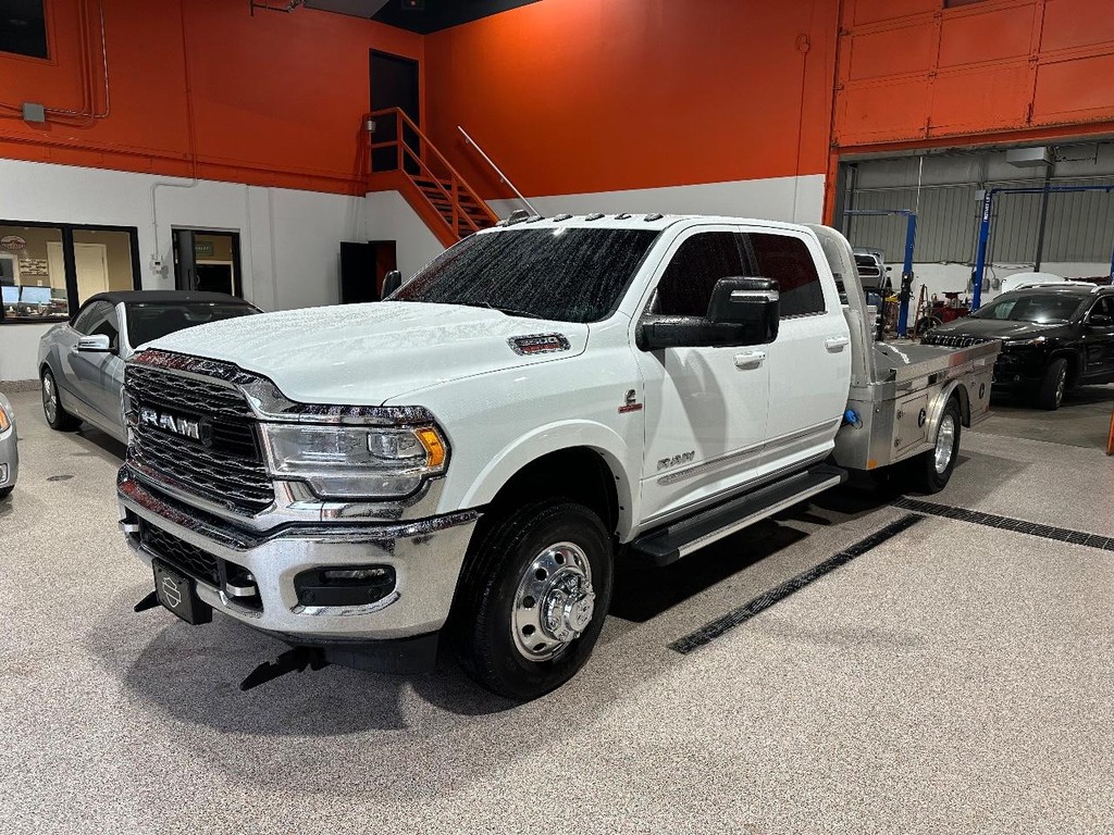 Ram 3500 Chassis Cab Vehicle Full-screen Gallery Image 9