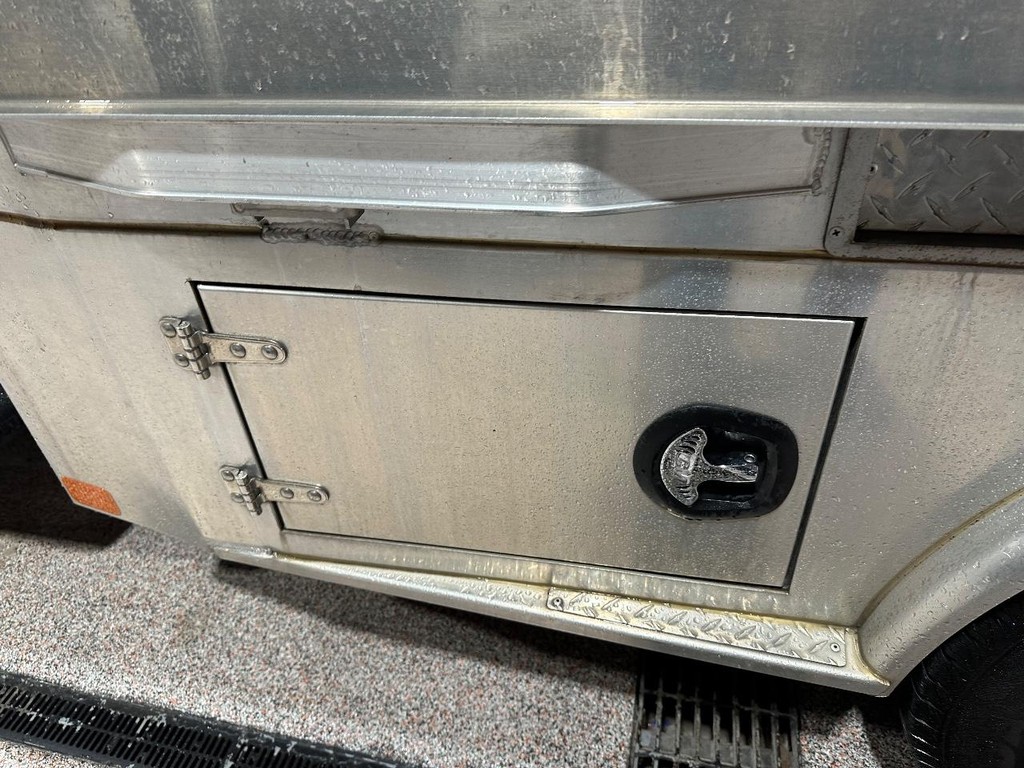 Ram 3500 Chassis Cab Vehicle Full-screen Gallery Image 14