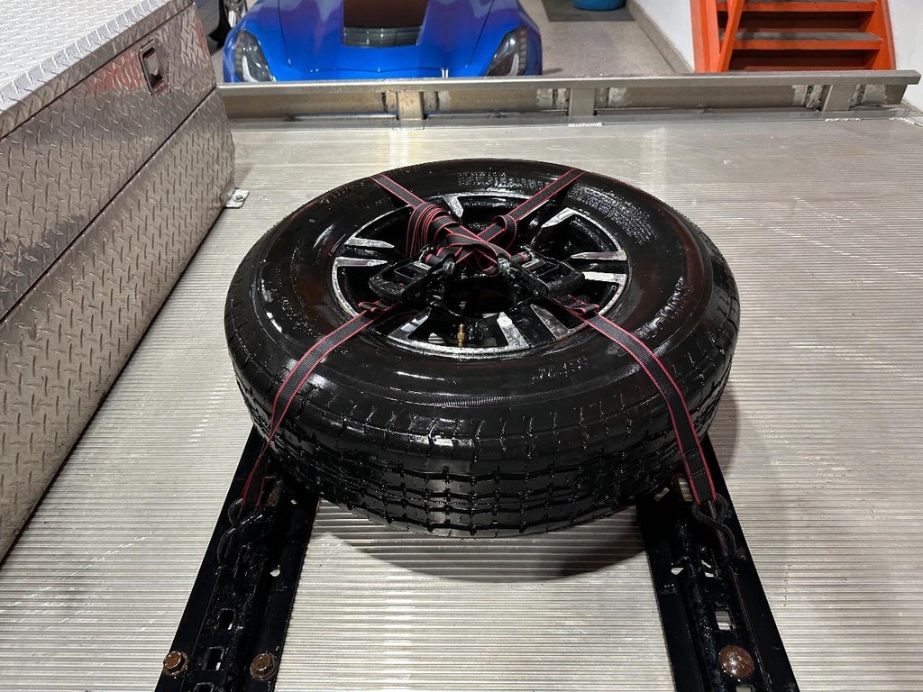 Ram 3500 Chassis Cab Vehicle Full-screen Gallery Image 15