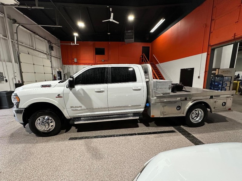 2023 Ram 3500 Limited photo 4