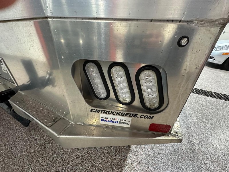 Ram 3500 Chassis Cab Vehicle Full-screen Gallery Image 23