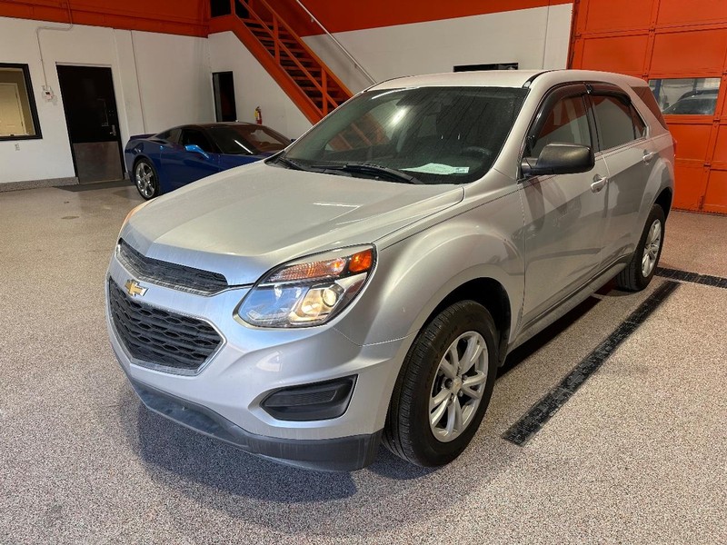 Chevrolet Equinox Vehicle Full-screen Gallery Image 07