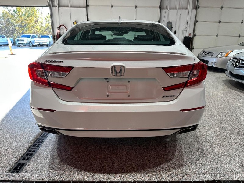2018 Honda Accord Sport 1.5T photo 4