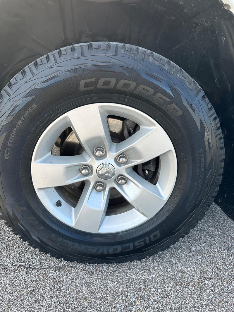 Ram 1500 Vehicle Full-screen Gallery Image 10