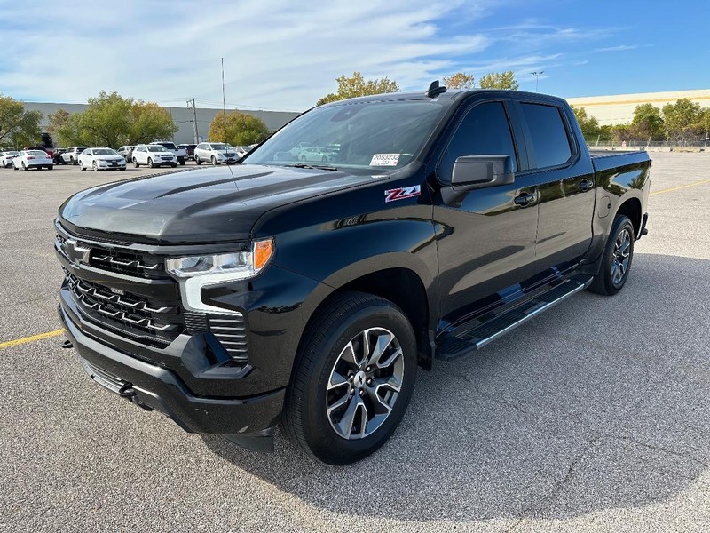 Chevrolet Silverado 1500 Vehicle Full-screen Gallery Image 5