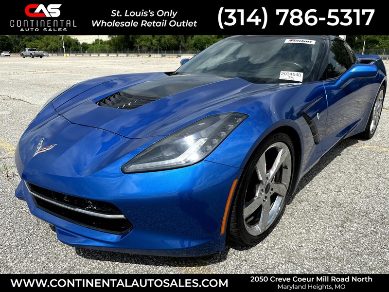 Chevrolet Corvette Stingray Vehicle Full-screen Gallery Image 01