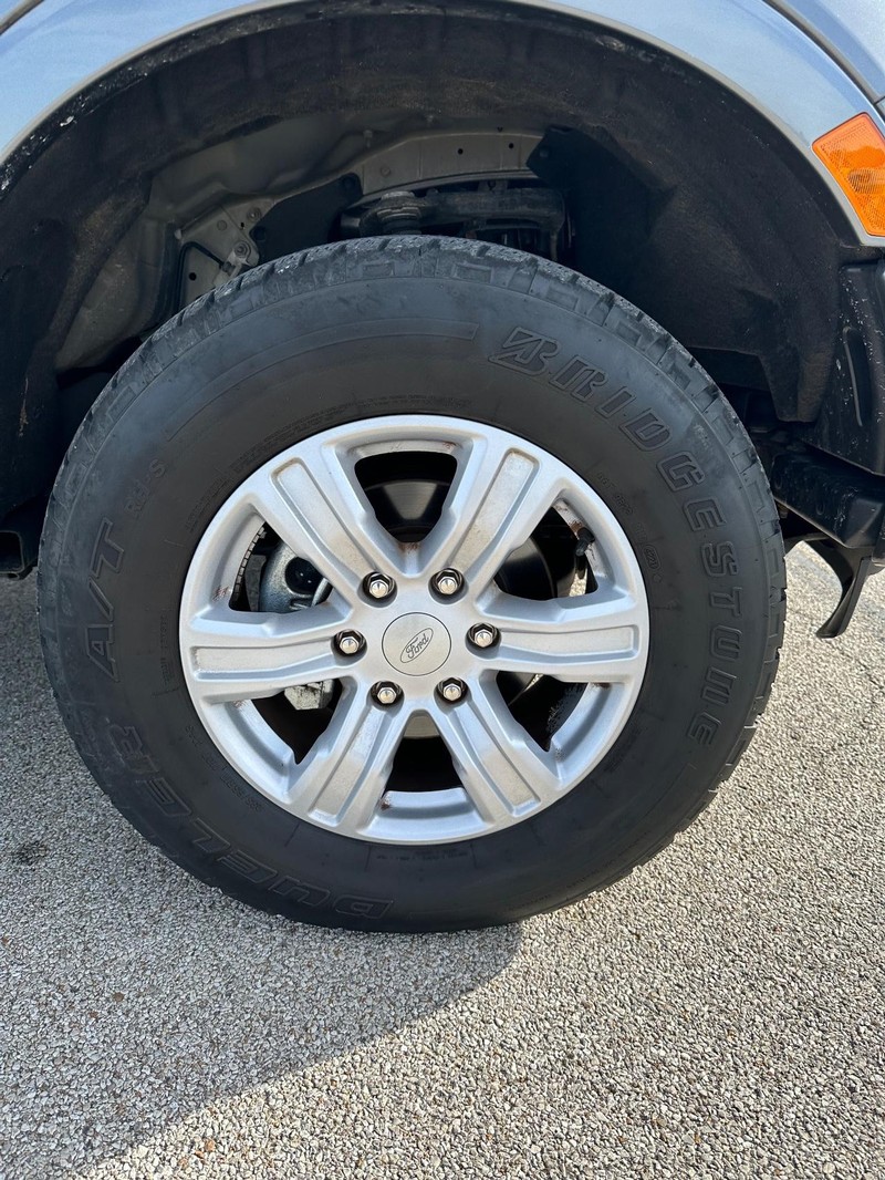 Ford Ranger Vehicle Full-screen Gallery Image 31