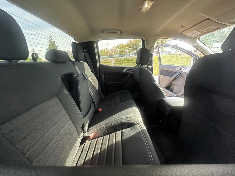 Ford Ranger Vehicle Full-screen Gallery Image 35