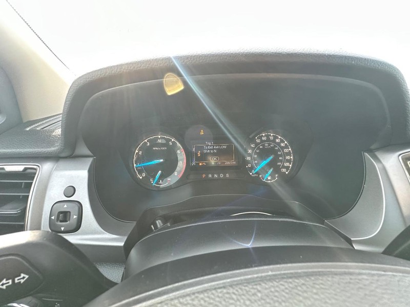 Ford Ranger Vehicle Full-screen Gallery Image 38