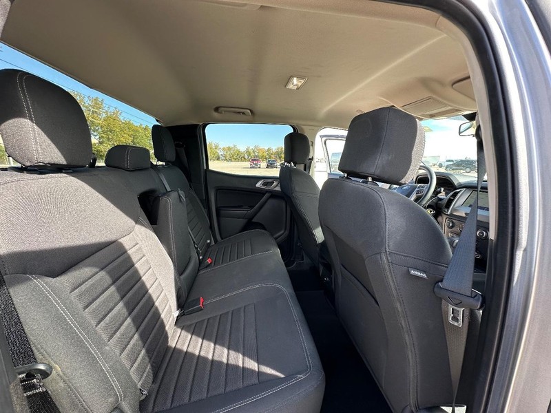 Ford Ranger Vehicle Full-screen Gallery Image 17