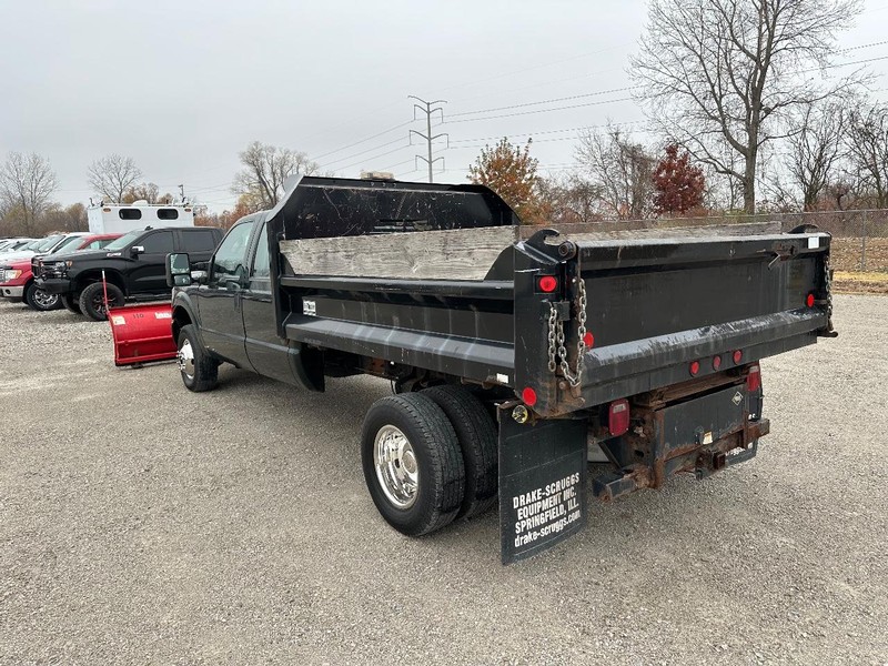 2016 Ford F-350 XL photo 3