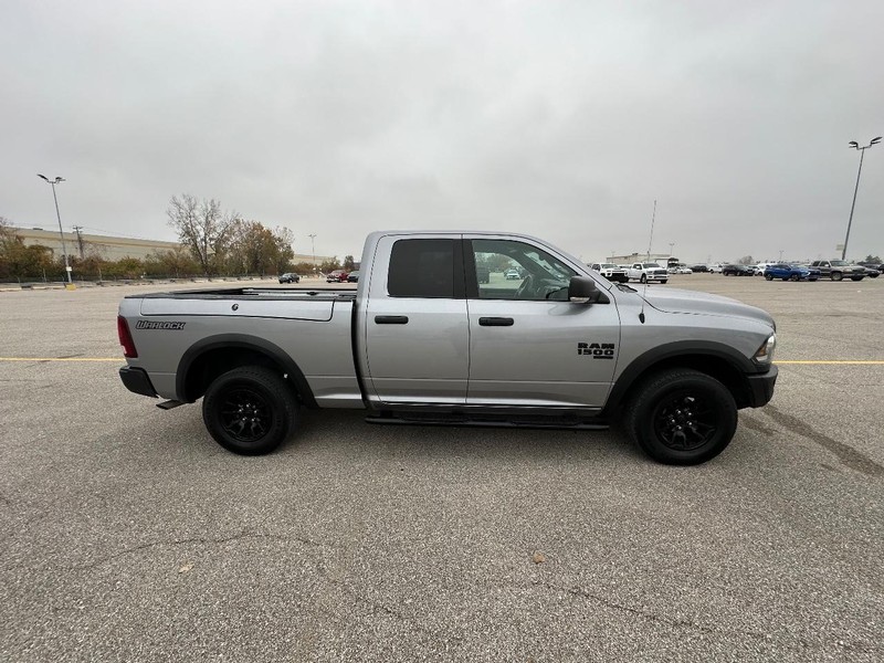 2022 Ram 1500 Classic Warlock photo 2