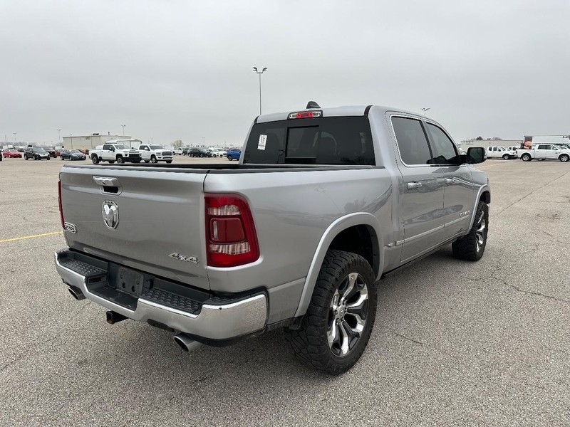 2020 Ram 1500 Longhorn photo 3