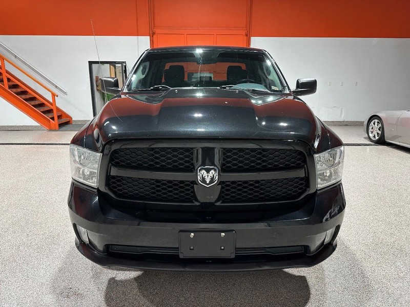 Ram 1500 Vehicle Full-screen Gallery Image 8
