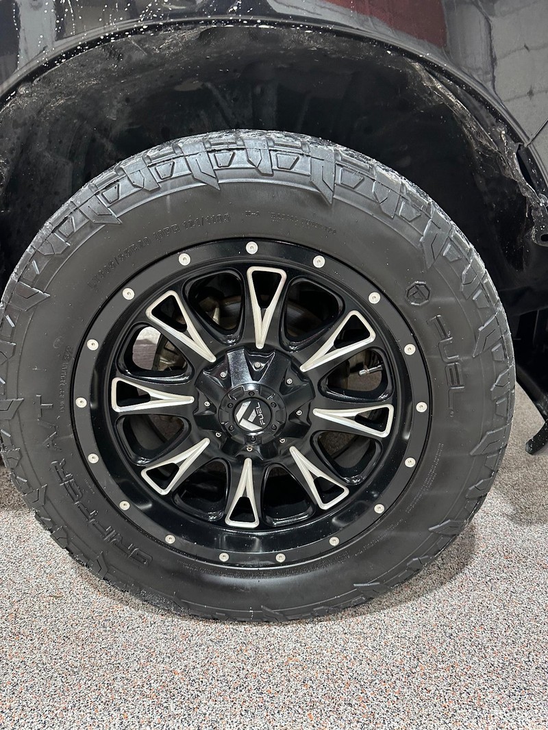 Ram 1500 Vehicle Full-screen Gallery Image 11