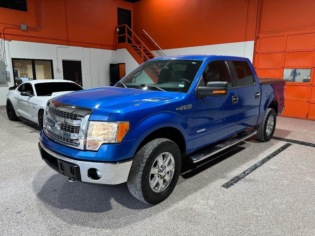 Ford F-150 Vehicle Full-screen Gallery Image 7