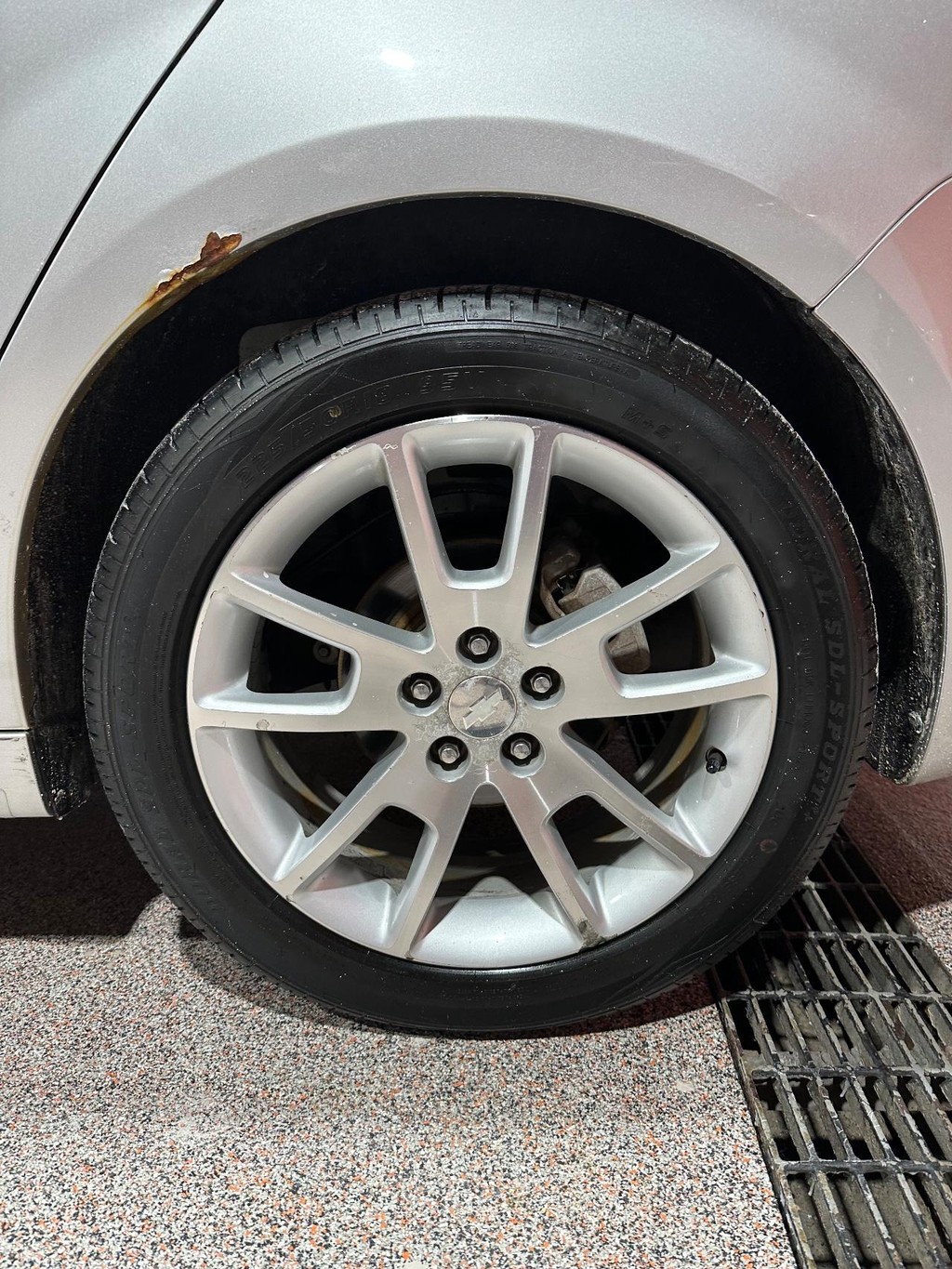 Chevrolet Malibu Vehicle Full-screen Gallery Image 08