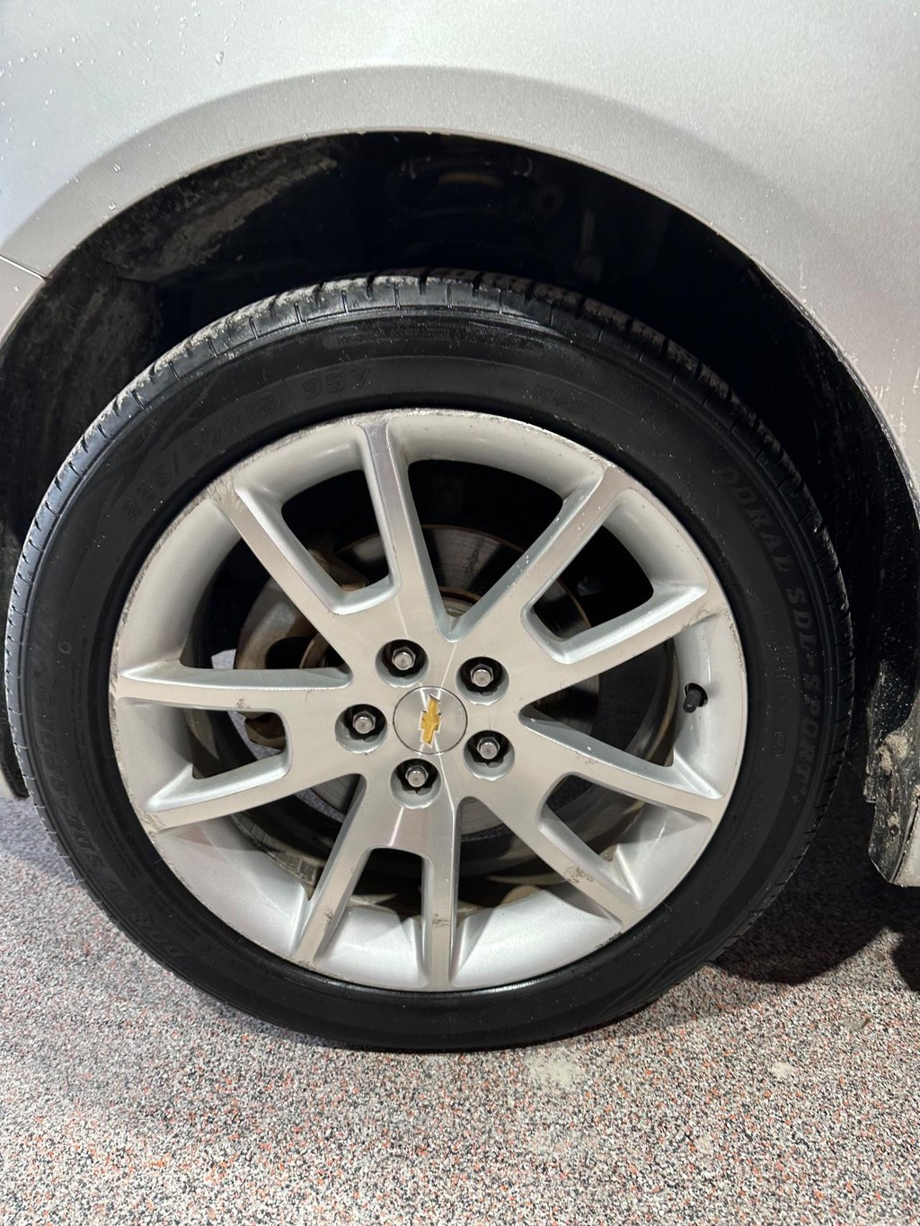 Chevrolet Malibu Vehicle Full-screen Gallery Image 09