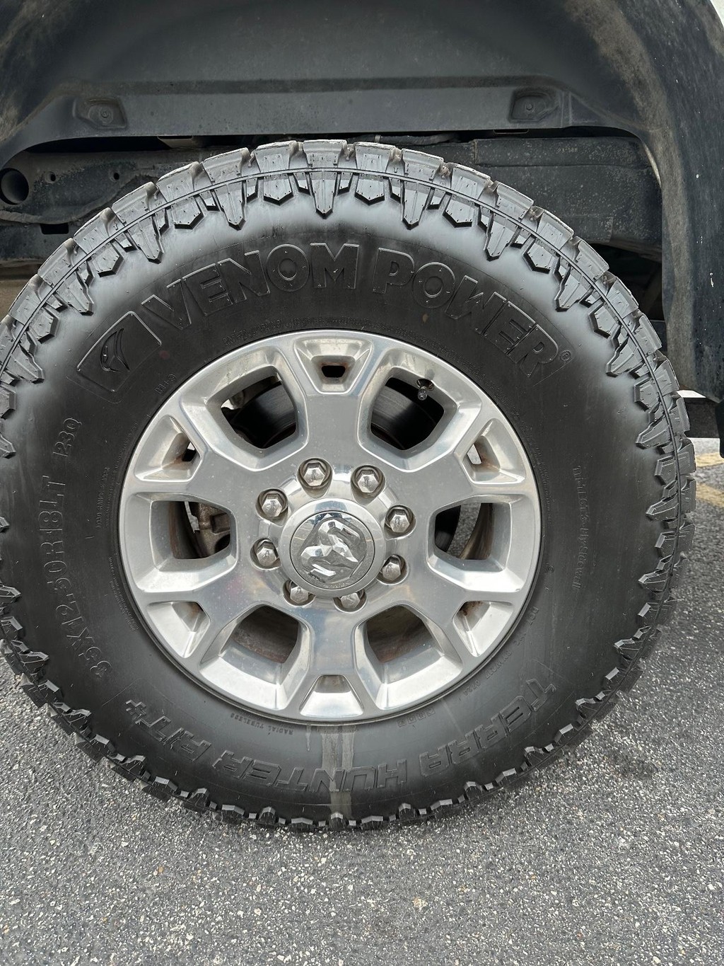 Ram 2500 Vehicle Full-screen Gallery Image 11