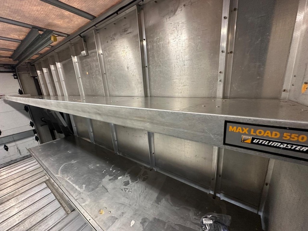 Ford Transit Cutaway Vehicle Full-screen Gallery Image 24