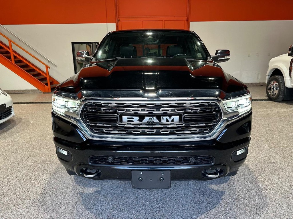 Ram 1500 Vehicle Full-screen Gallery Image 9