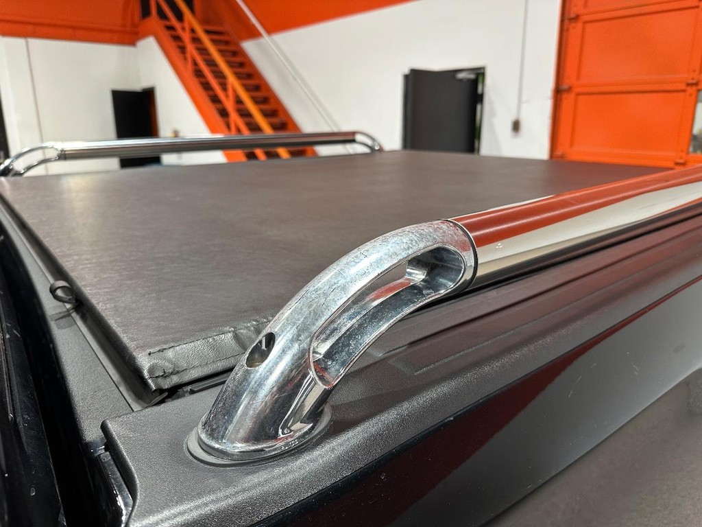 Ram 1500 Vehicle Full-screen Gallery Image 11