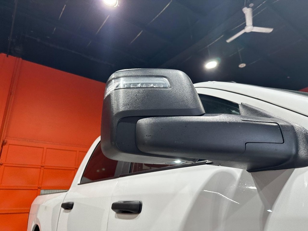 Ram 2500 Vehicle Full-screen Gallery Image 20