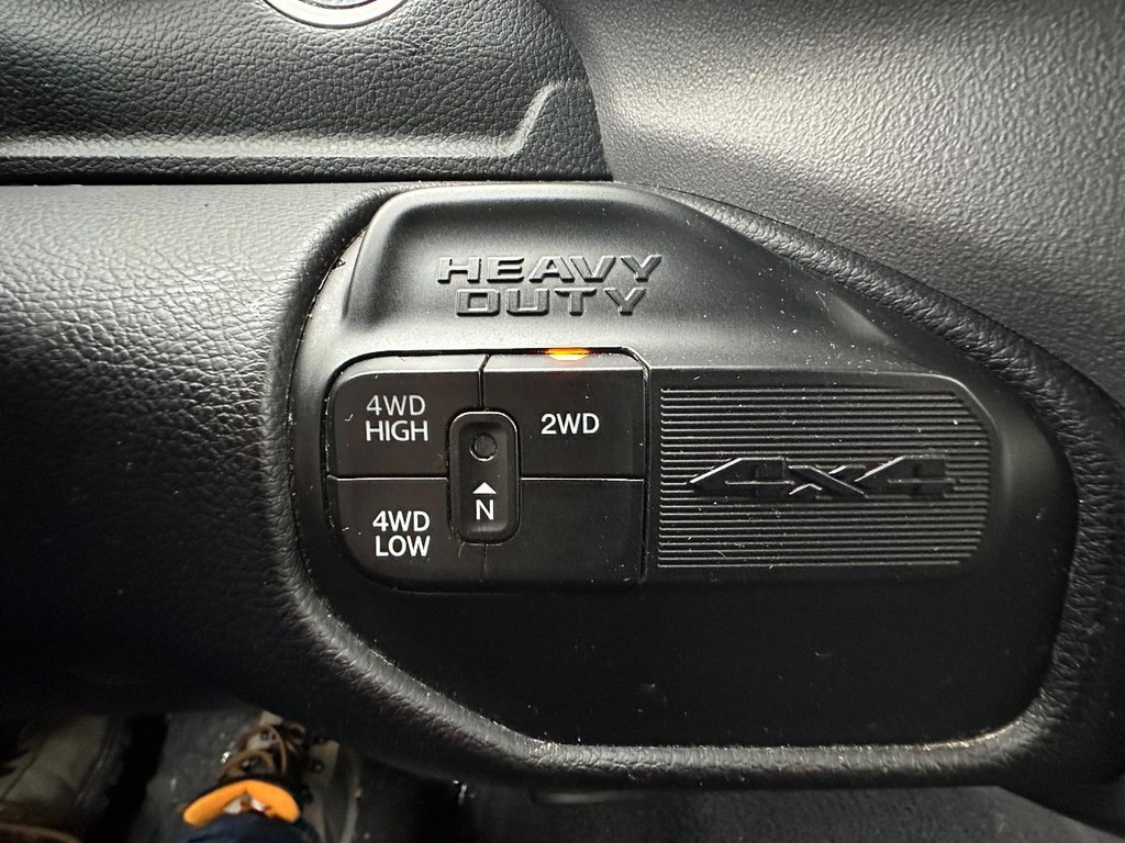 Ram 2500 Vehicle Full-screen Gallery Image 29