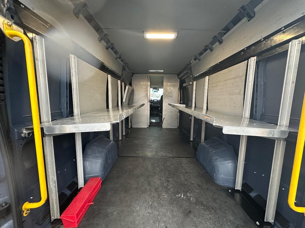 Ram ProMaster Cargo Van Vehicle Full-screen Gallery Image 13