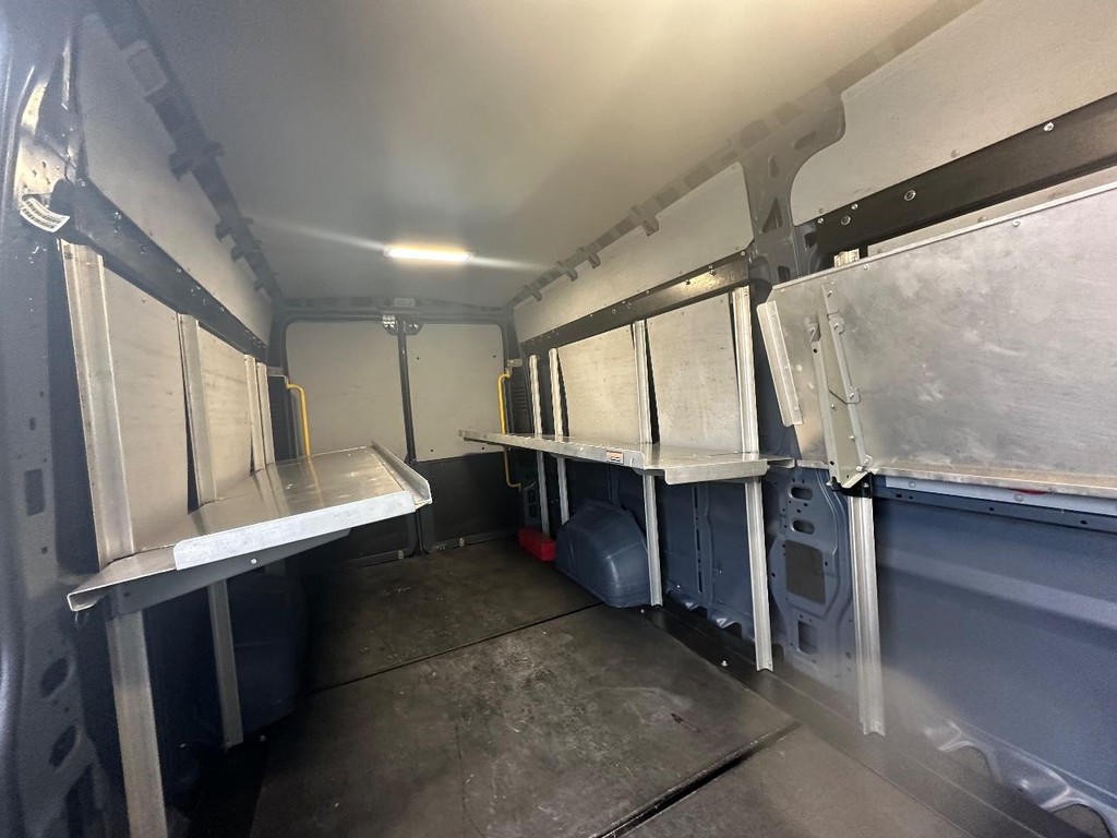 Ram ProMaster Cargo Van Vehicle Full-screen Gallery Image 18