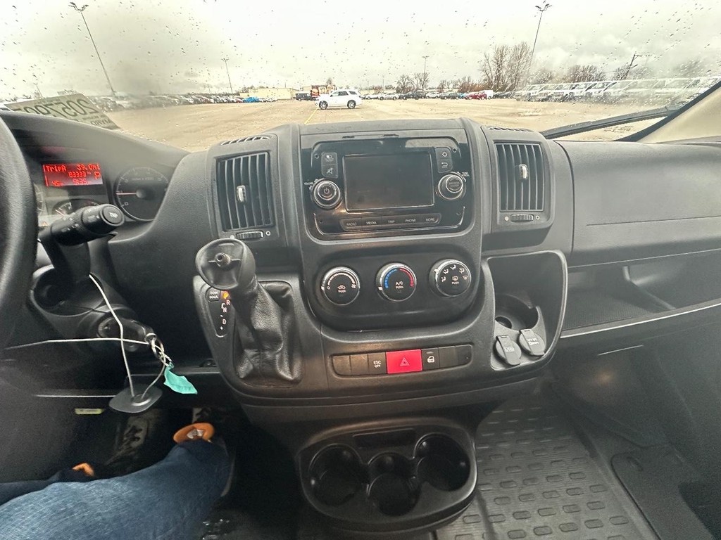 Ram ProMaster Cargo Van Vehicle Full-screen Gallery Image 20