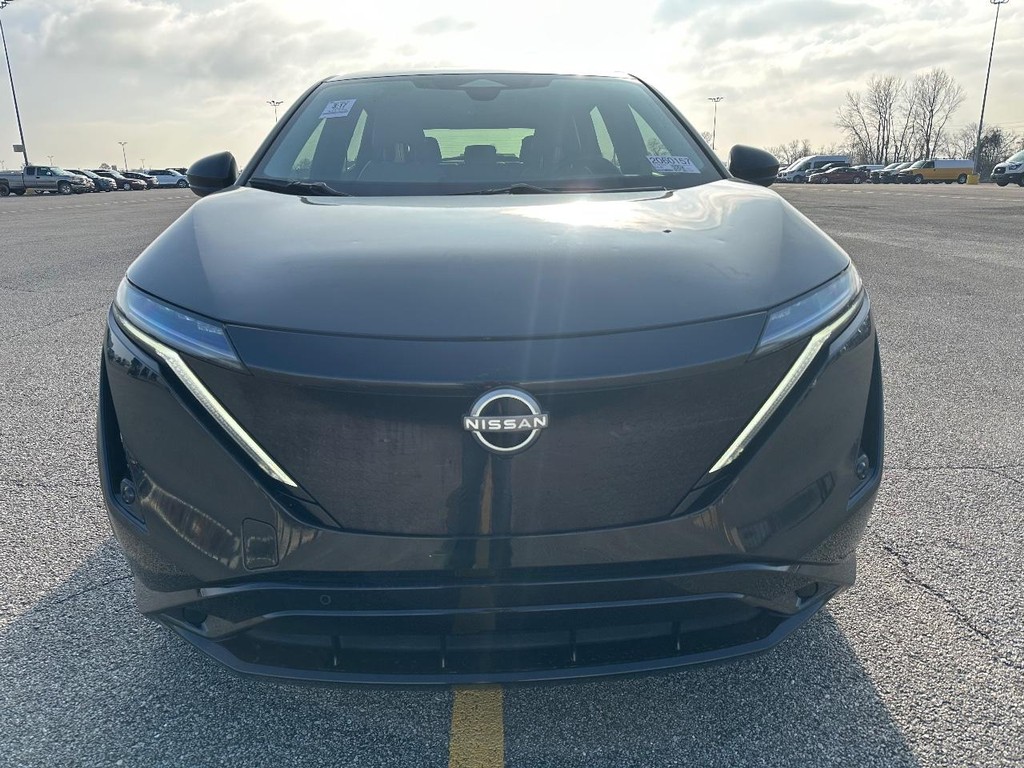 Nissan ARIYA Vehicle Full-screen Gallery Image 7